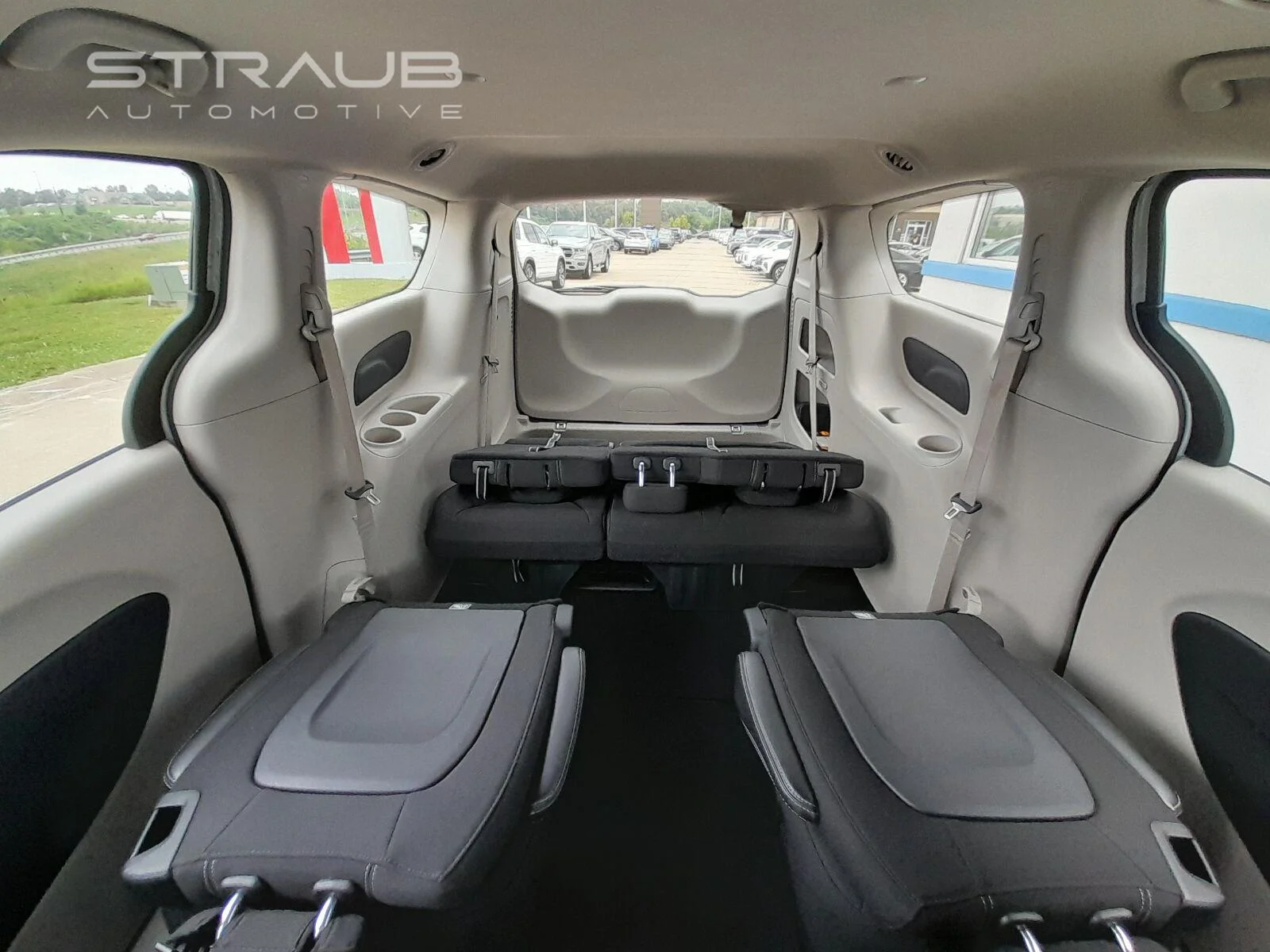 Used 2023 Bright White Clearcoat Chrysler LX image 47