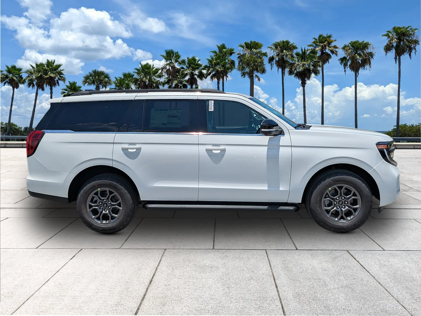 New 2027 Star White Metallic Tri-Coat Ford Active image 8