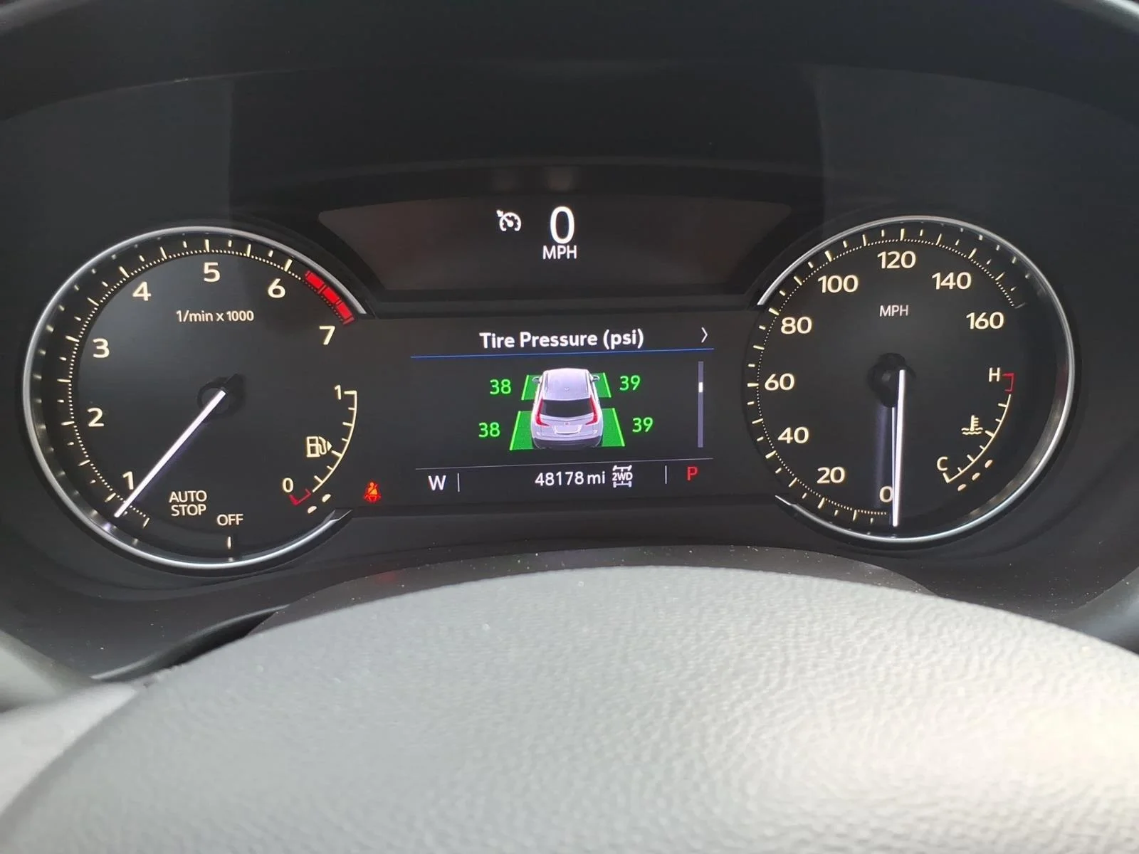 Used 2023 Crystal White Tricoat Cadillac AWD Luxury image 13