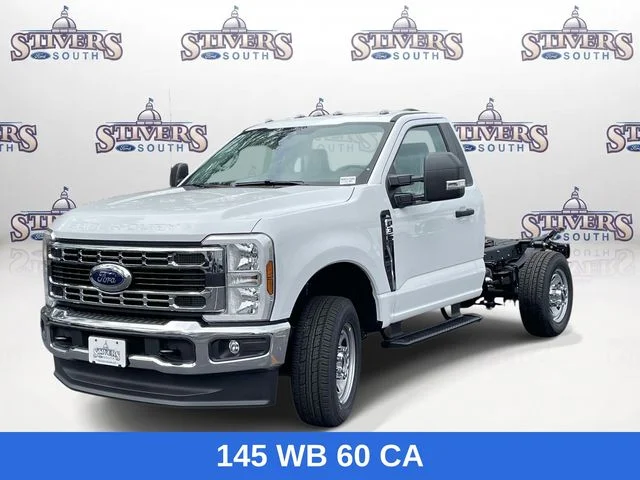 New 2026 White Ford XL image 5