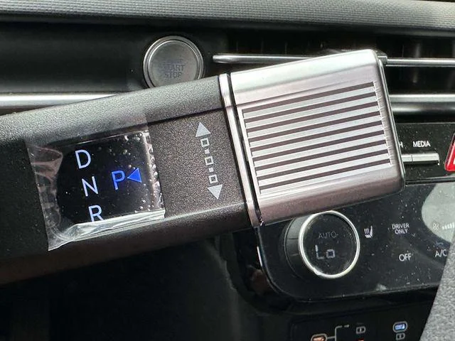 Used 2026 Creamy White Pearl Hyundai SEL AWD image 31