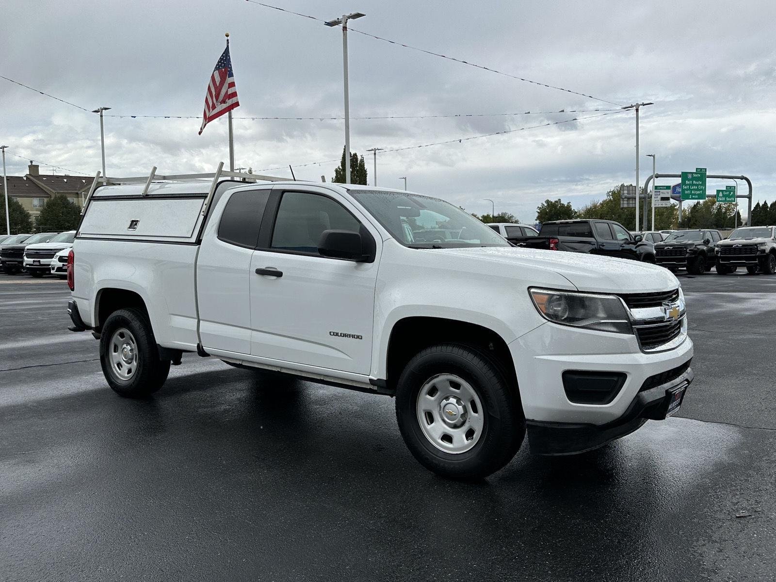 Used 2016 SUMMIT WHITE Chevrolet 2WD WT image 13