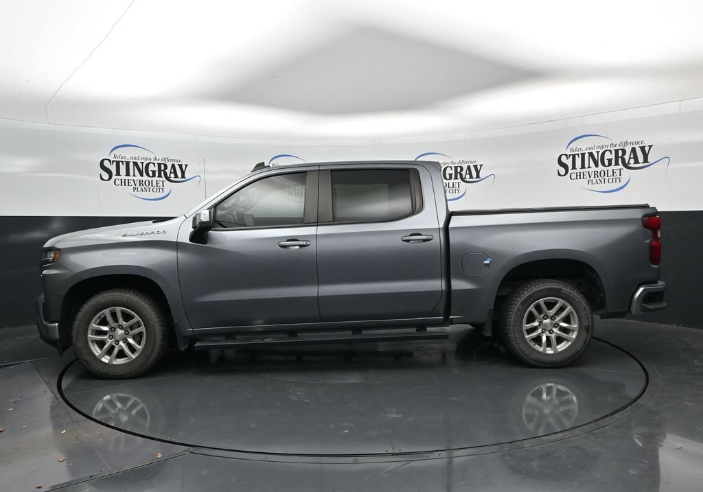 Used 2019 SATIN STEEL METALLIC Chevrolet LT image 4