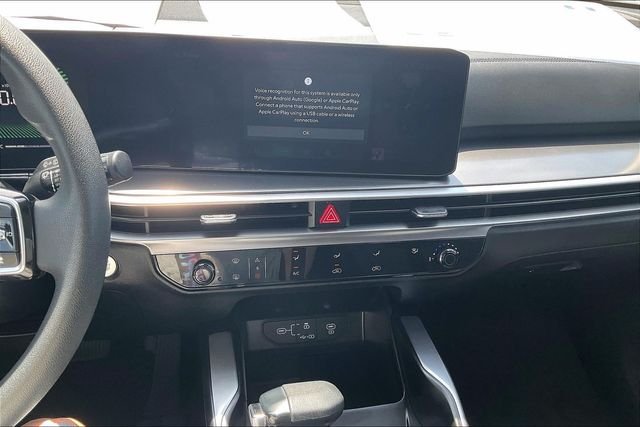 Used 2025 Silver Kia LX image 31