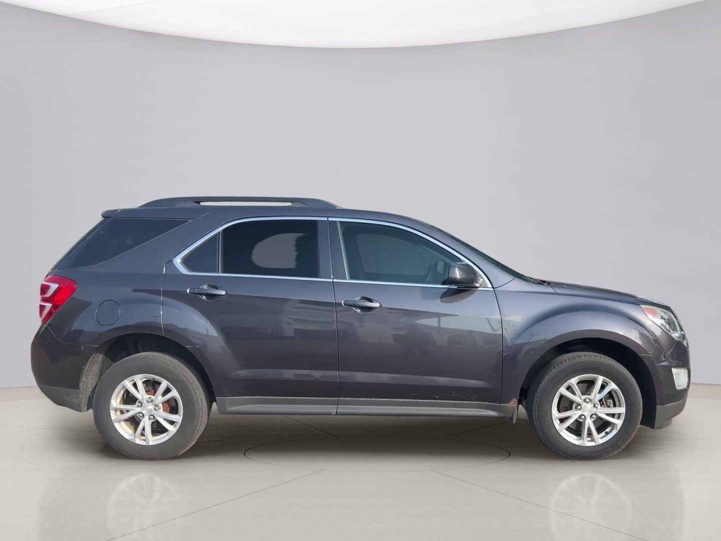 Used 2016 Gray Chevrolet LT AWD image 6