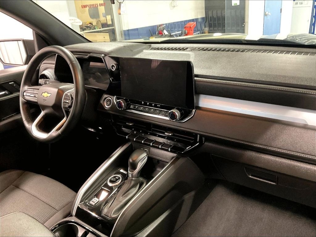 Used 2023 Black Chevrolet LT image 14
