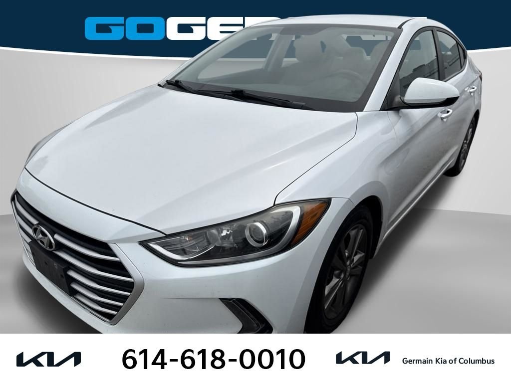 Used 2017 White Hyundai SE image 1