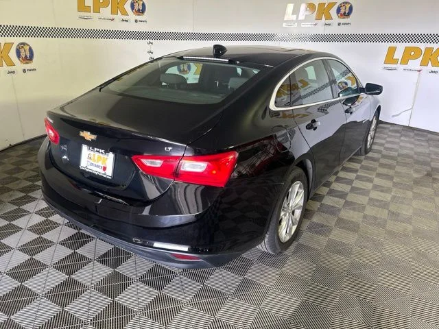 Used 2023 Black Metallic Chevrolet LT image 3