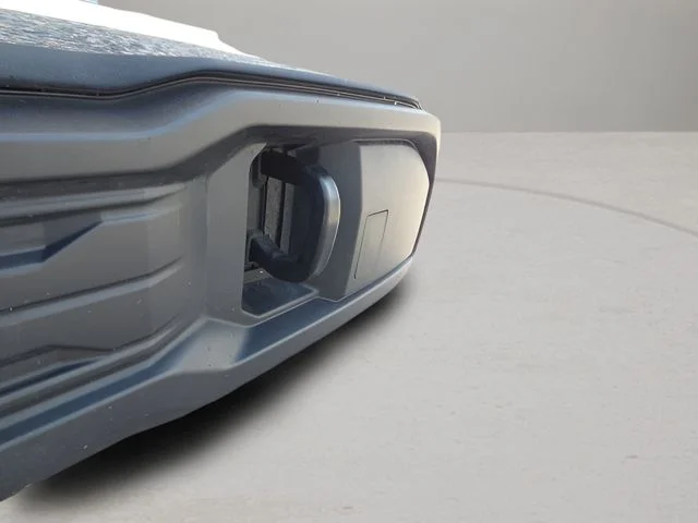 Used 2022 Silver GMC SLE image 16