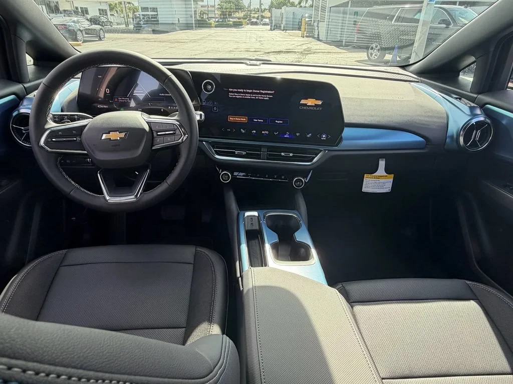 2026 Chevrolet Equinox EV 2LT - Photo 10