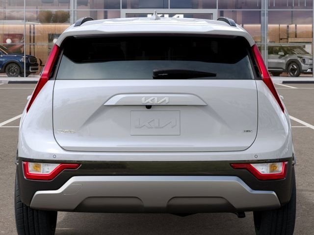 New 2025 Snow White Pearl Kia EX Touring image 13