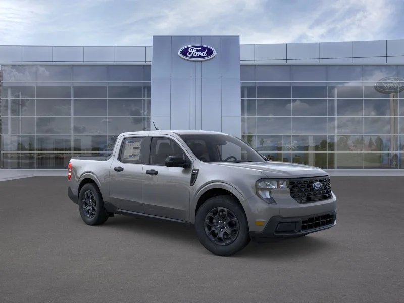 New 2026 Carbonized Gray Metallic Ford XLT image 7