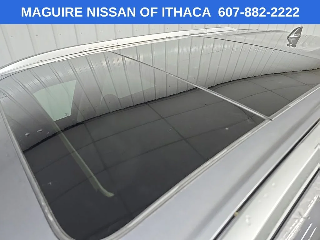 Used 2021 Gray Nissan SL image 11