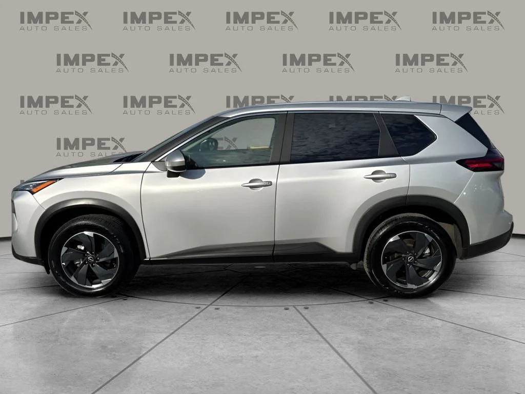 Used 2025 Silver Nissan SV image 2