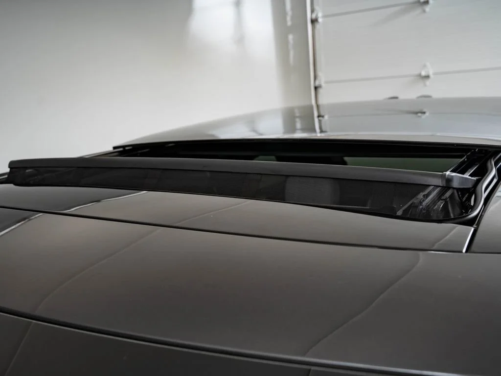 New 2026 Carpathian Grey Land Rover SE image 14