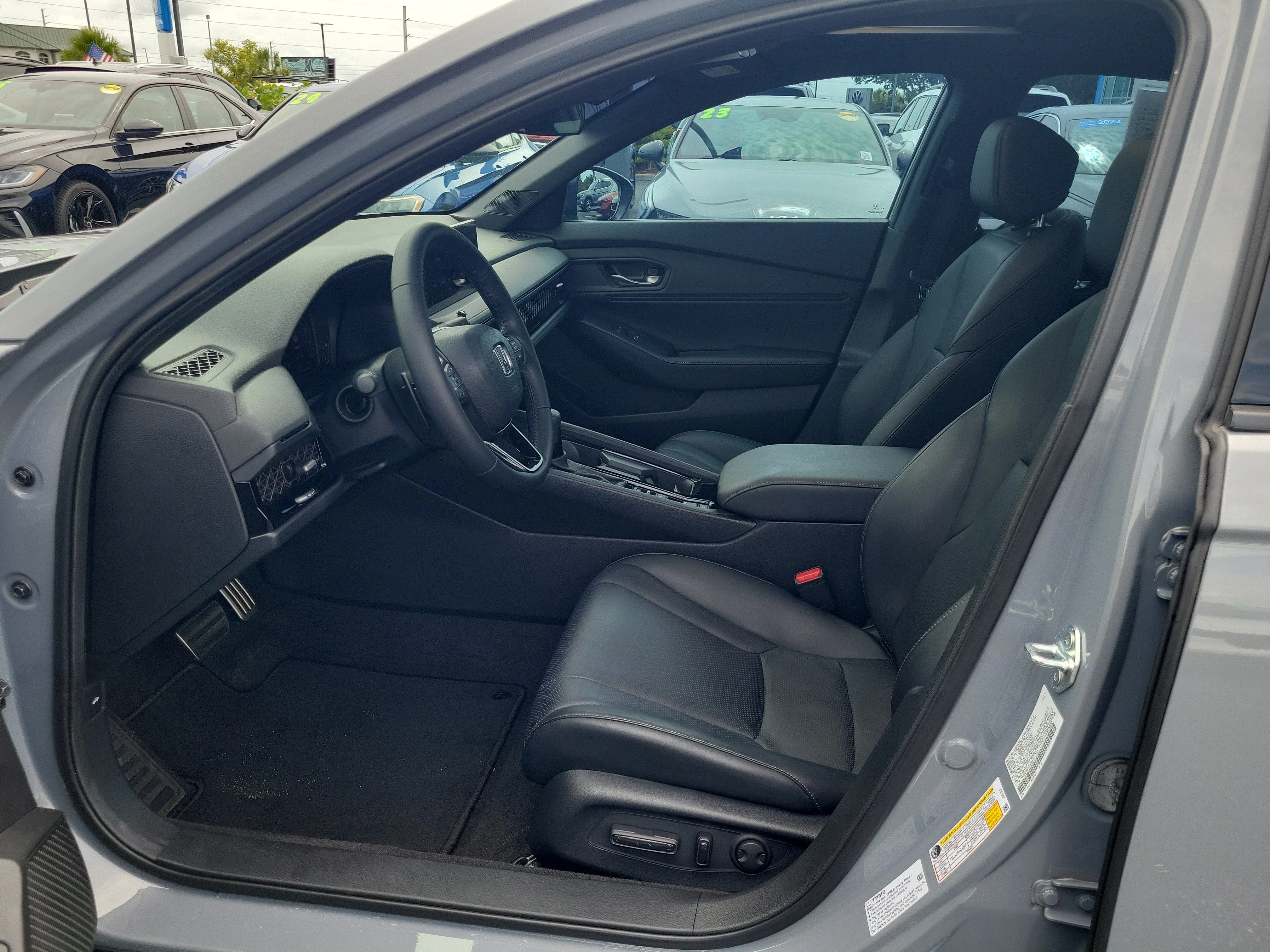 Certified Used 2024 Urban Gray Pearl Honda Sport-L image 14