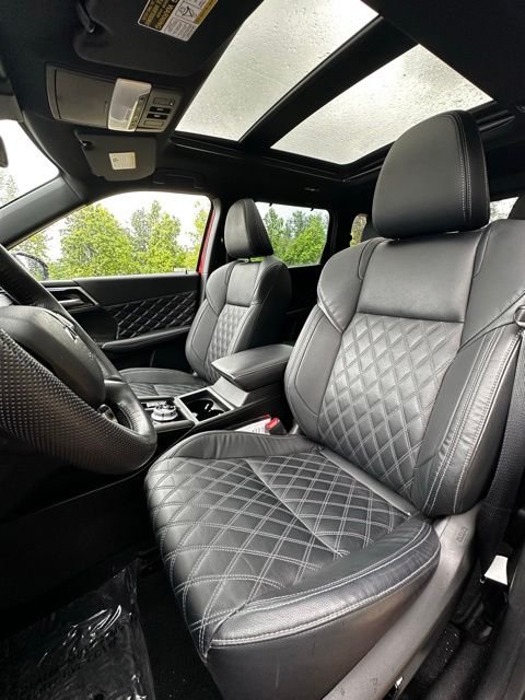 2023 Mitsubishi Outlander SEL Black Edition - Photo 12