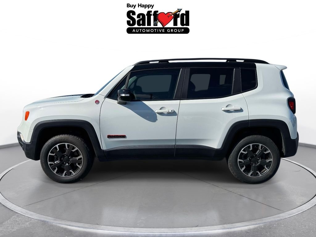 Used 2023 White Jeep Trailhawk image 4