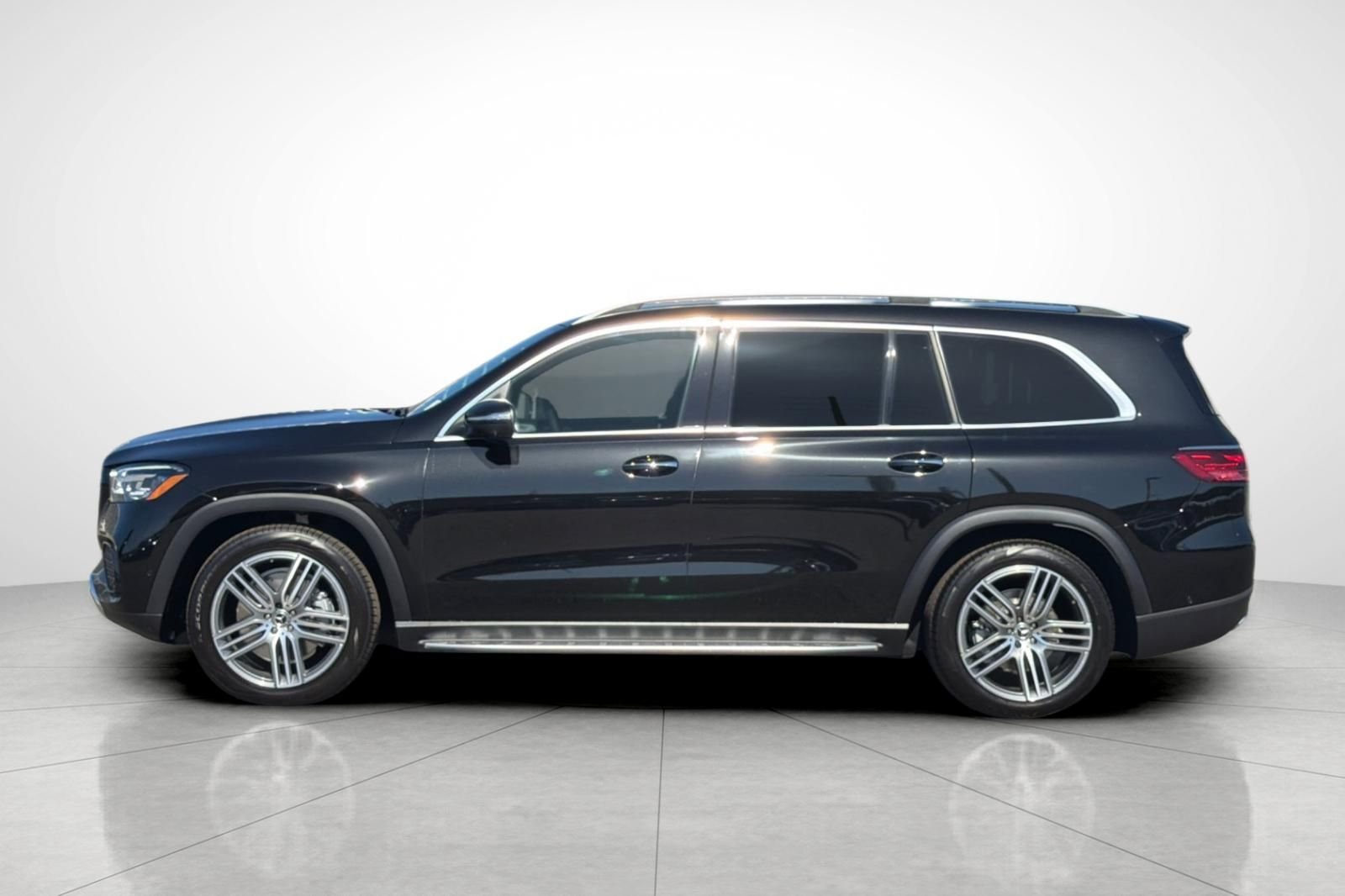 New 2026 Obsidian Black Metallic Mercedes-Benz GLS 450 image 32