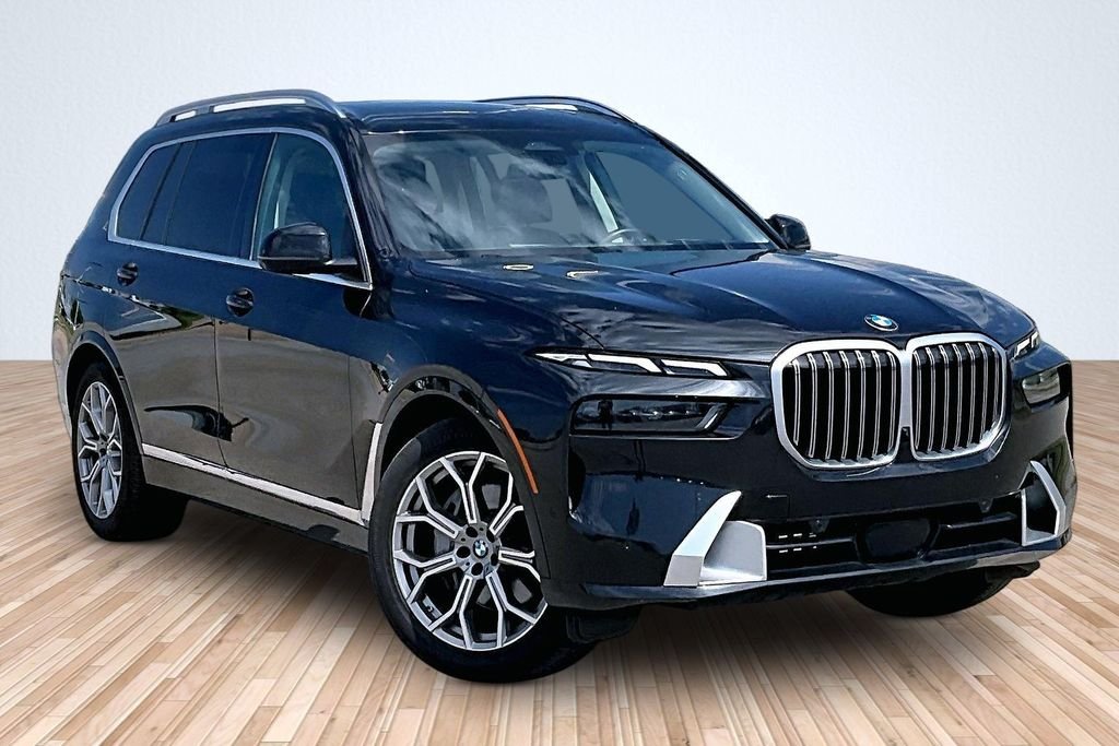 Used 2023 Black BMW xDrive40i image 9