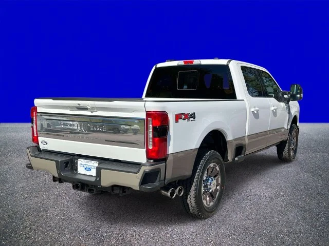New 2027 Star White Metallic Tri-Coat Ford F-350® King Ranch® image 3