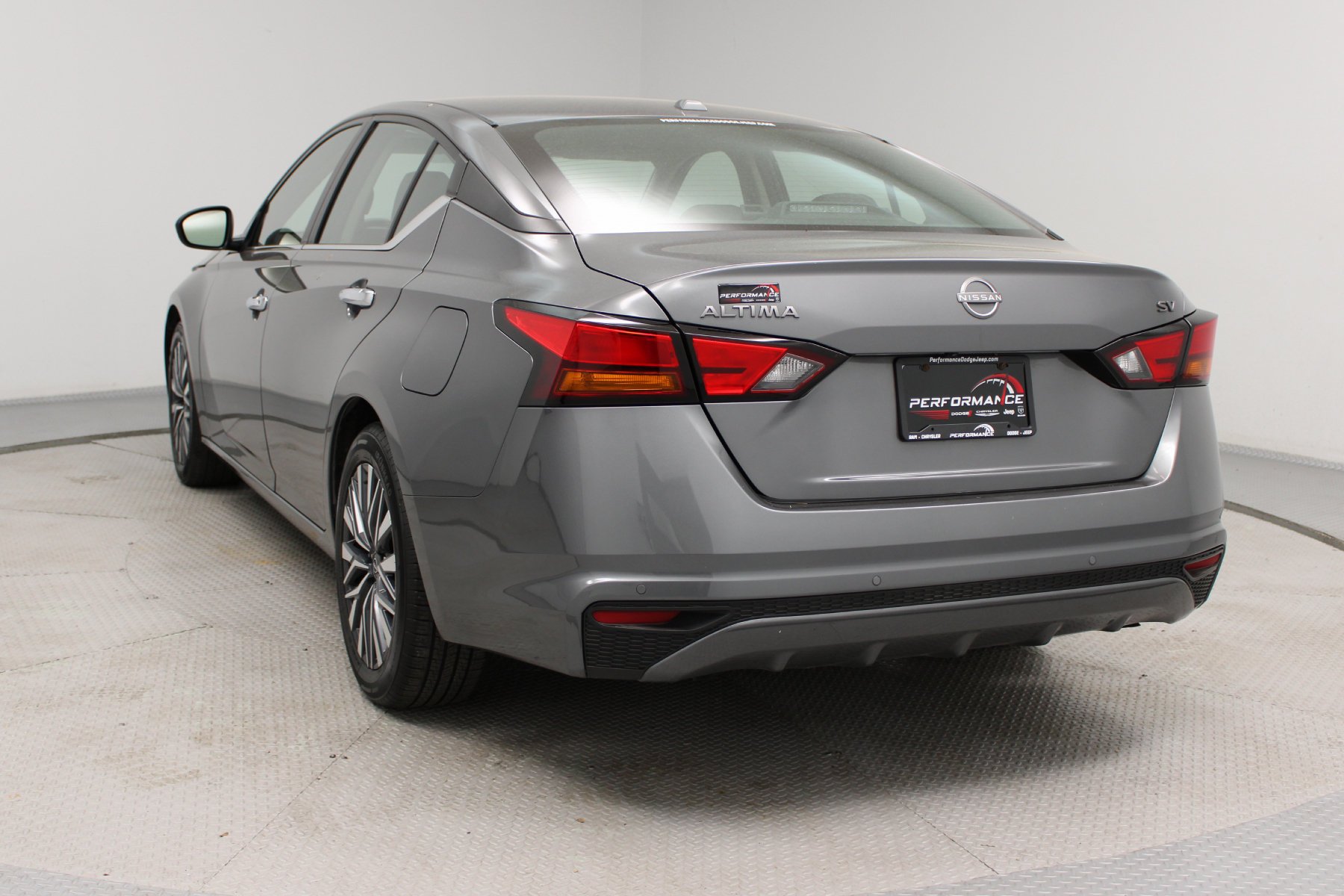 Used 2024 Gun Metallic Nissan 2.5 SV Sedan image 5