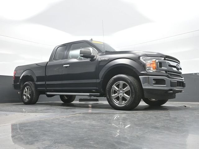 Used 2020 Black Ford XLT image 23