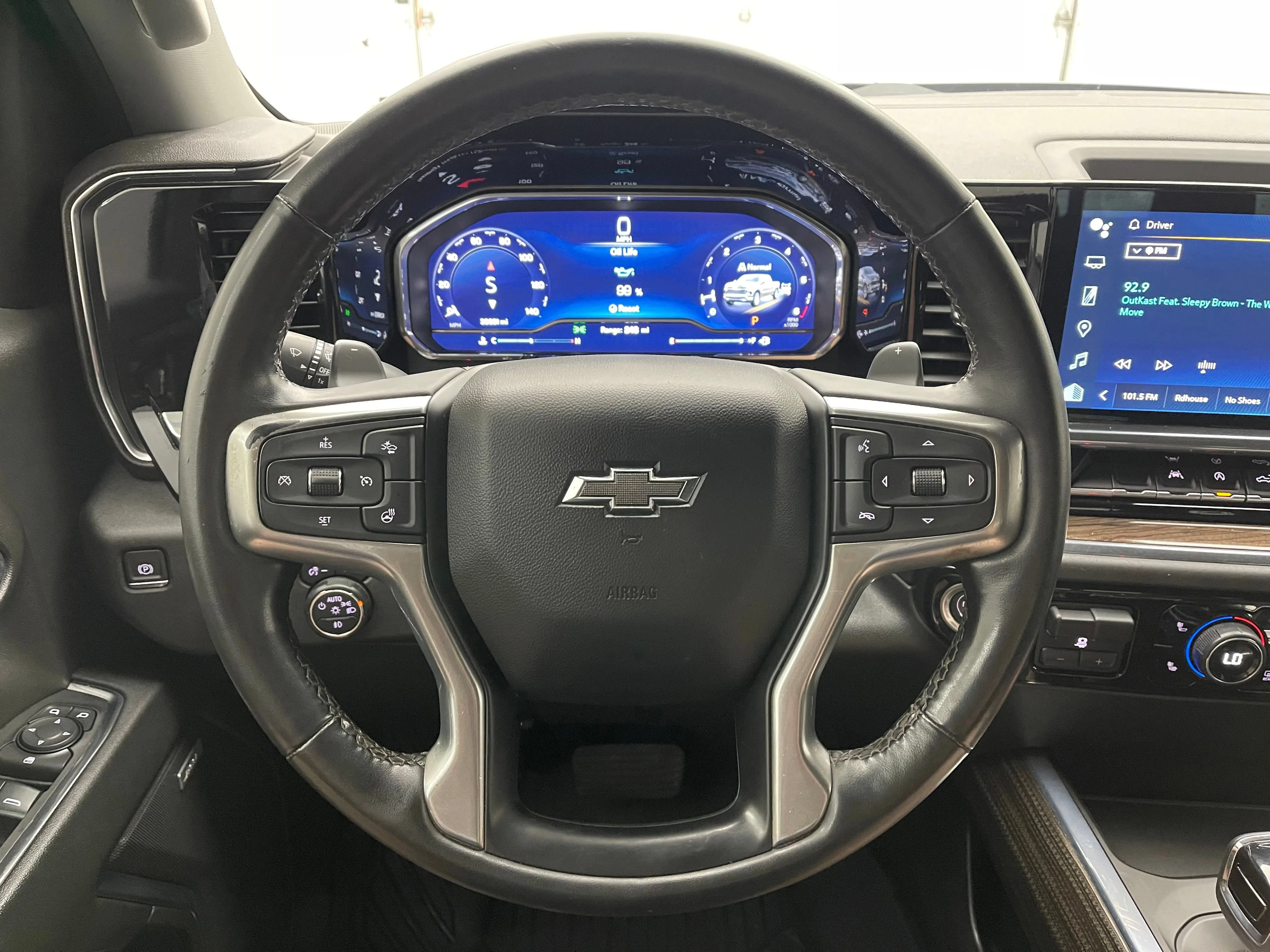 Used 2024 Sterling Gray Metallic Chevrolet RST image 18