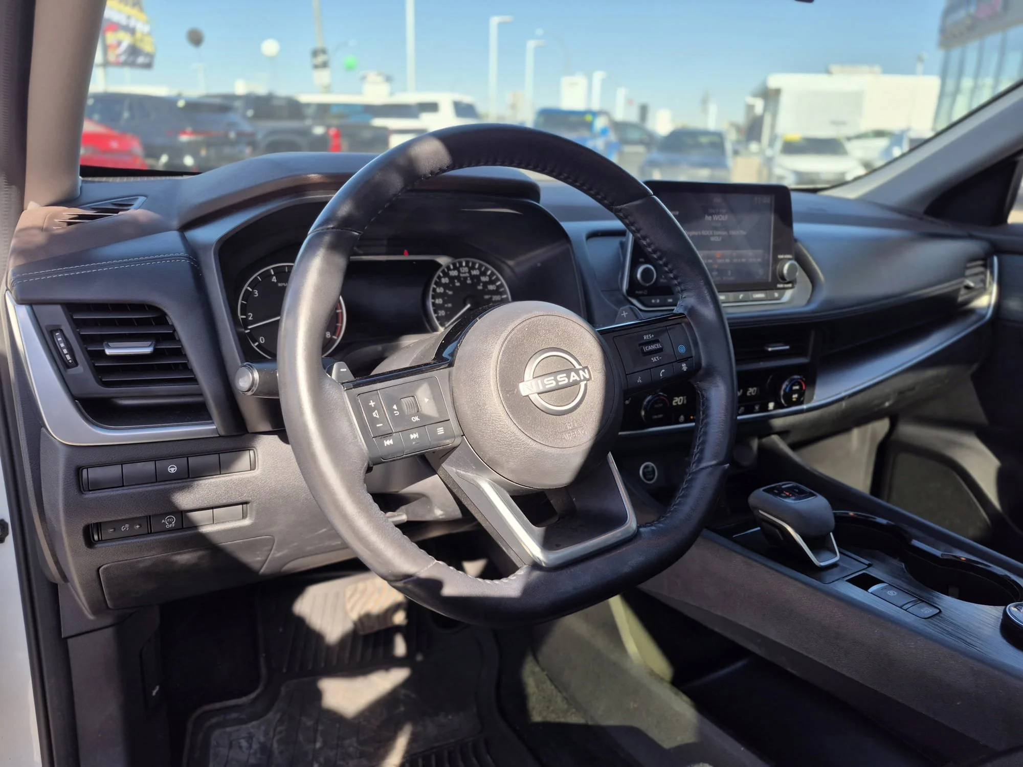 Certified Used 2023 Pearl White Metallic Nissan SV AWD*Htd Seats | Pano Roof | Htd Wheel | Adaptive Cruise | Remote Start | CarPlay | Park Assist image 6