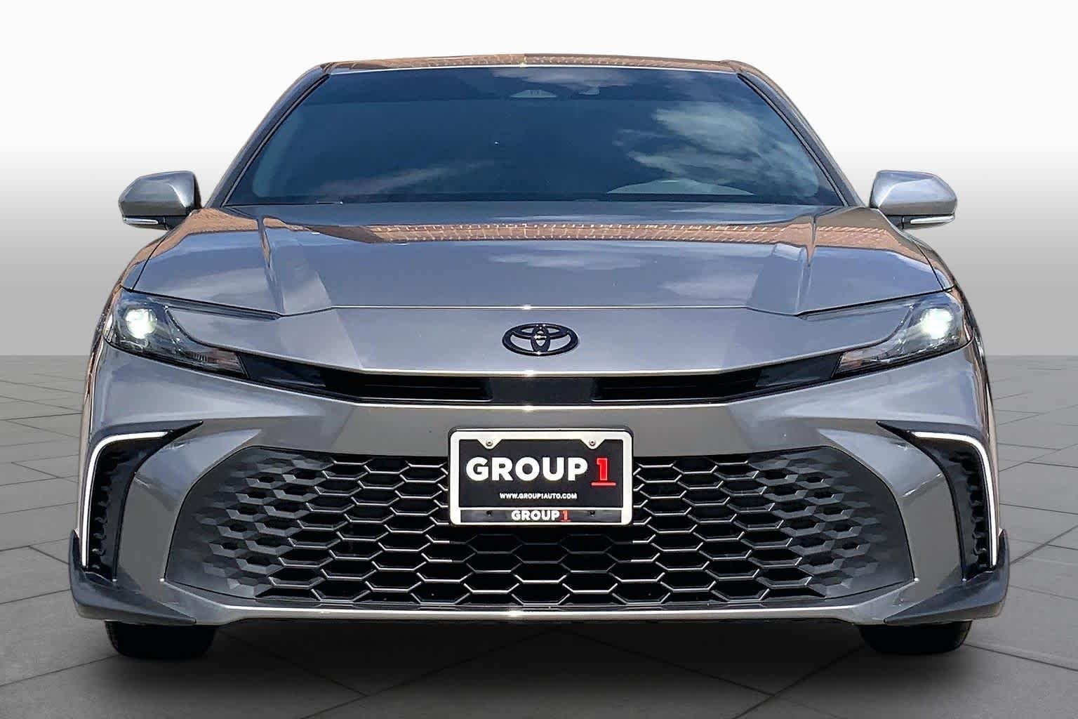 Used 2025 Heavy Metal Toyota SE image 3