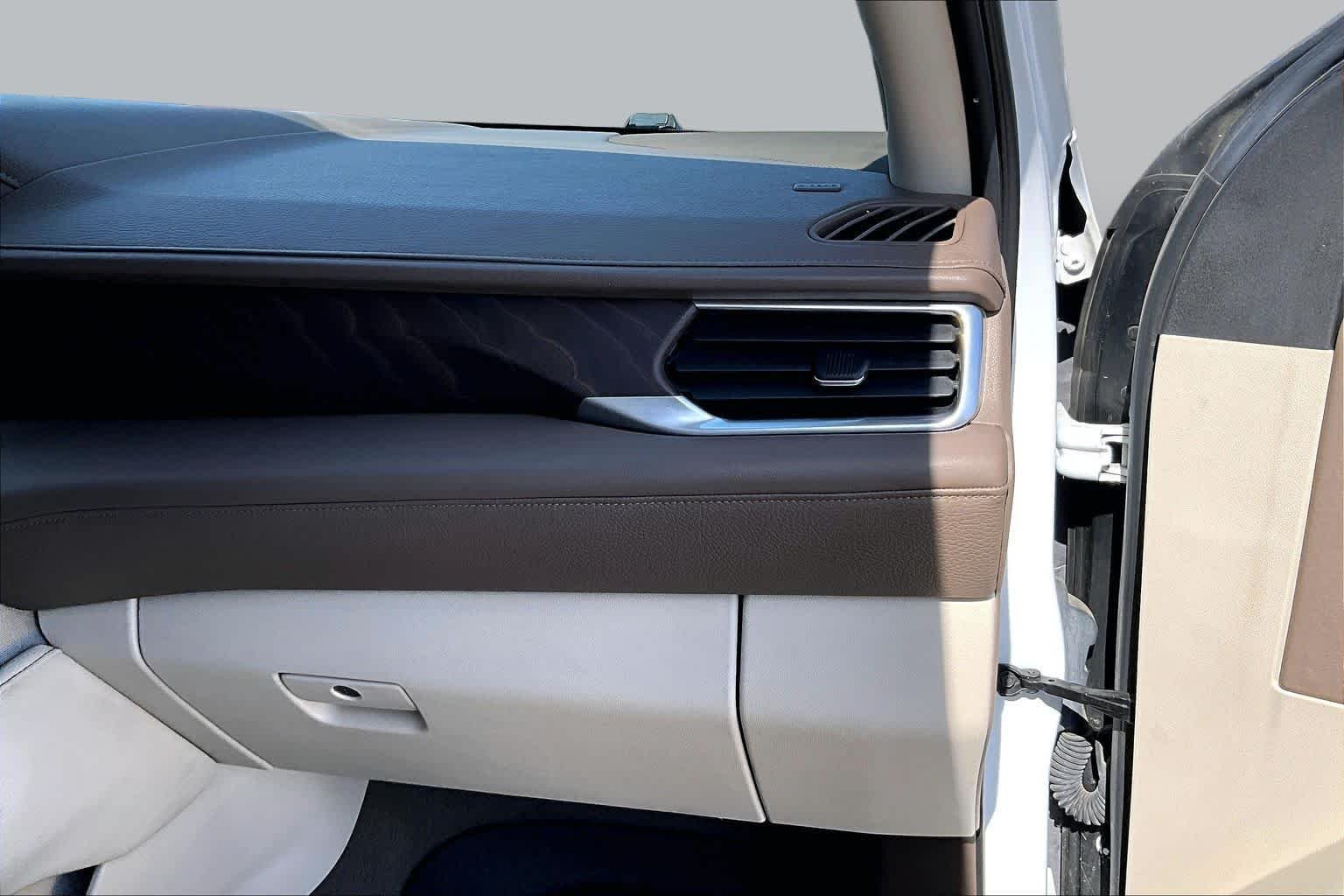 Used 2021 Summit White GMC Denali image 17