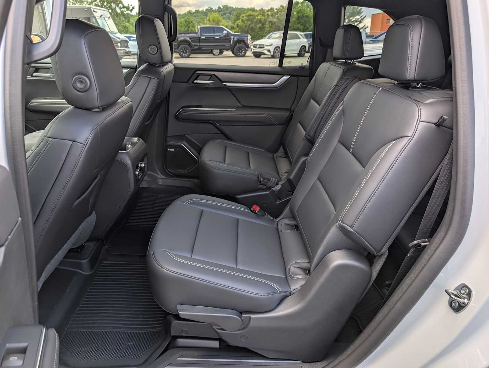 2026 GMC Acadia Elevation - Photo 18