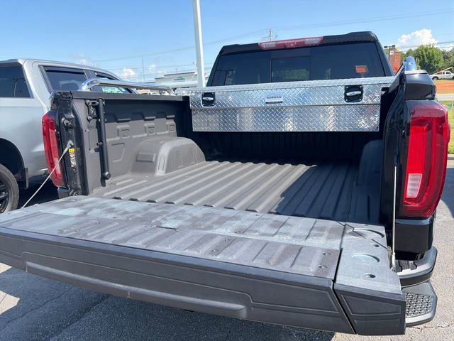 Used 2023 Onyx Black GMC Denali image 31