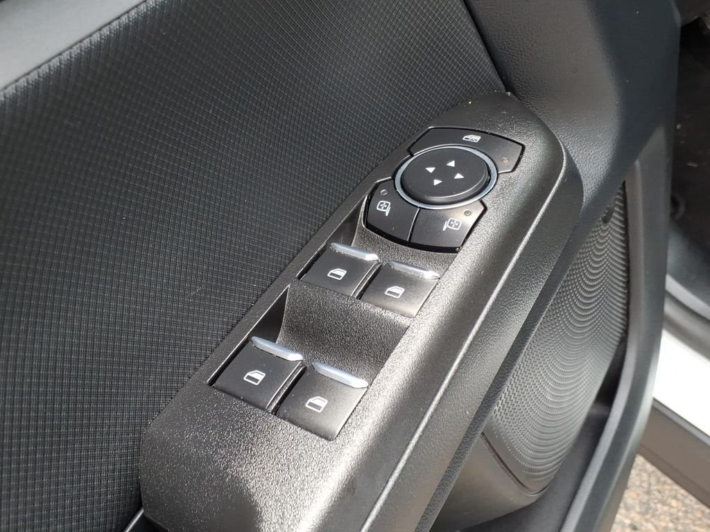 Used 2022 Oxford White Ford Base image 7