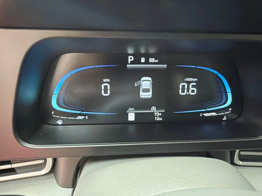 New 2026 Amazon Gray Hyundai SE image 24