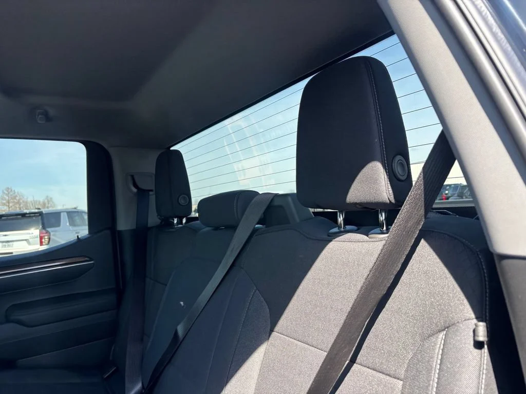 Used 2025 Black Chevrolet RST image 31