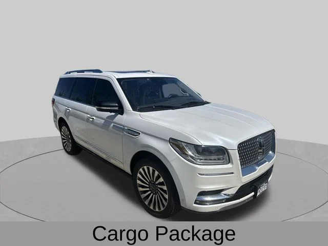 Used 2019 White Lincoln Reserve image 5