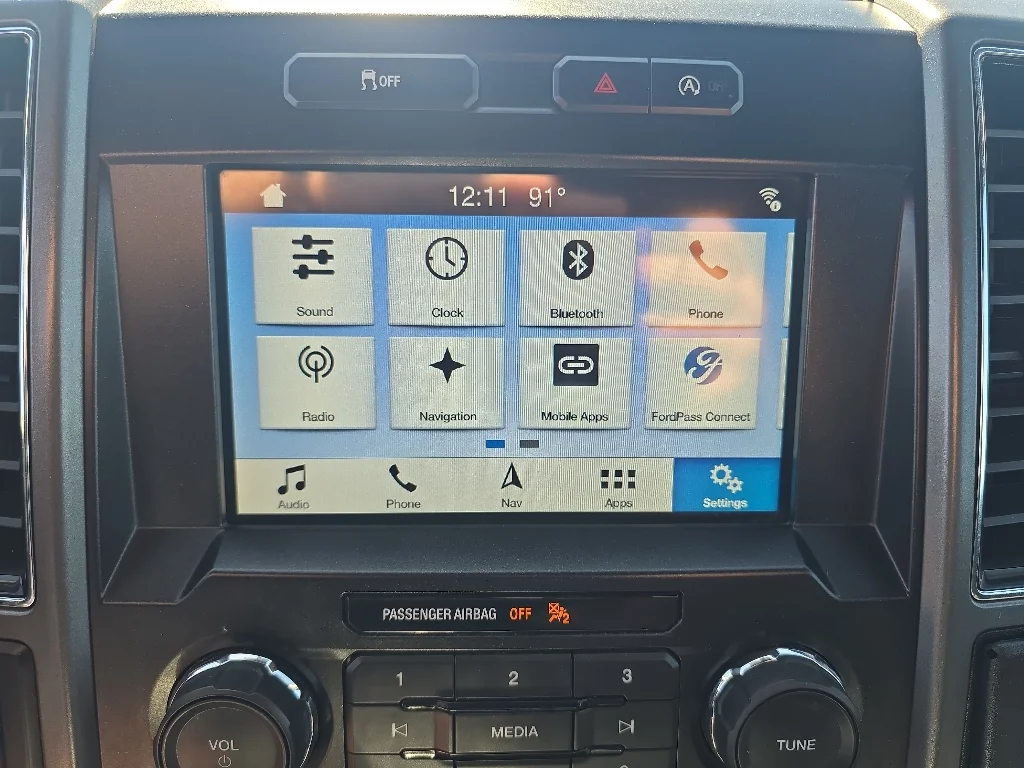 Used 2019  Ford XLT image 24