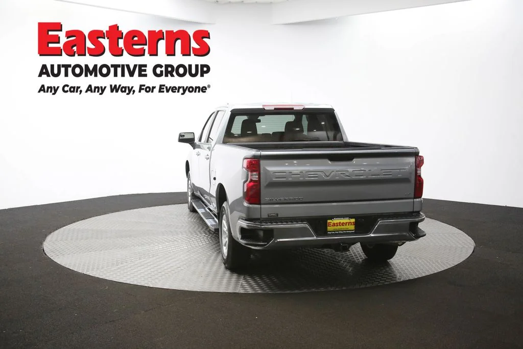 Used 2024 Gray Chevrolet LT image 38