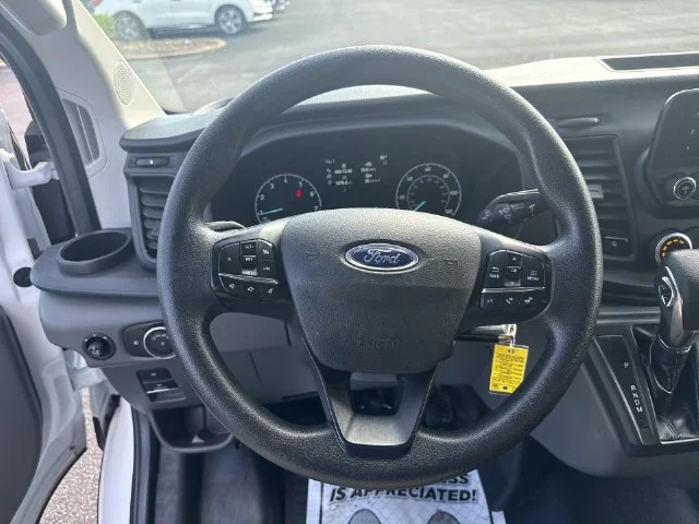 Used 2025 White Ford Base image 19