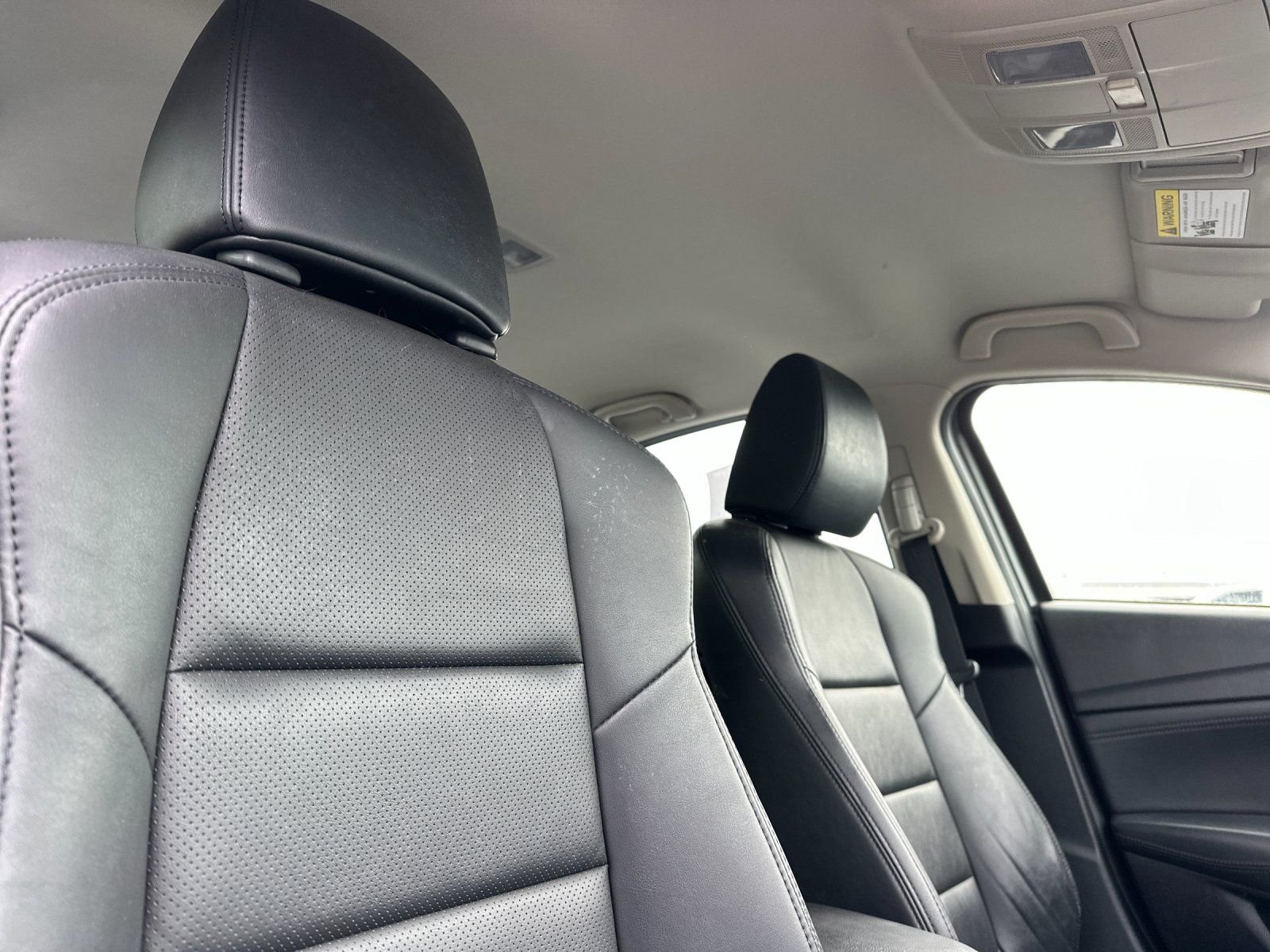 Used 2017 Silver Mazda Touring image 16