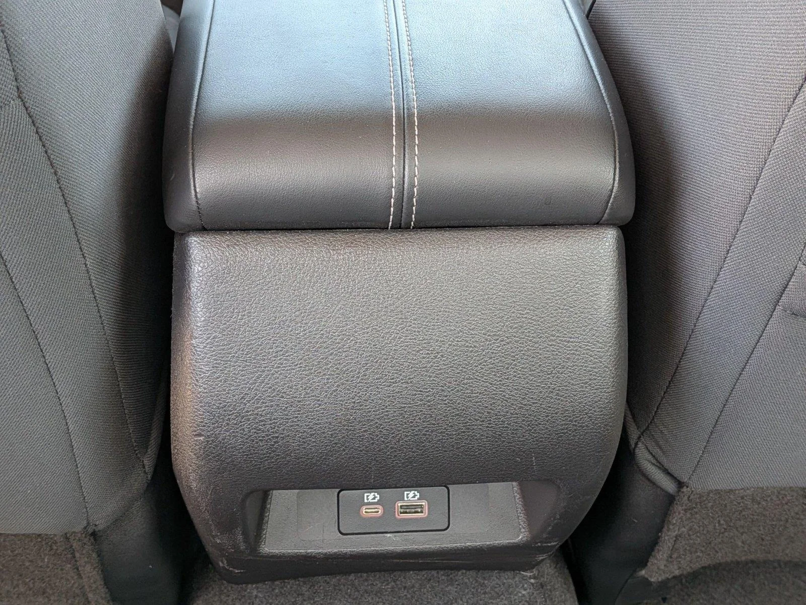 Used 2023 Brilliant Silver Metallic Nissan 2.5 SV image 29