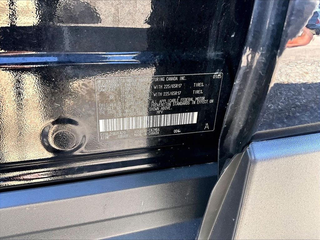 Used 2025 Black Toyota XLE image 36