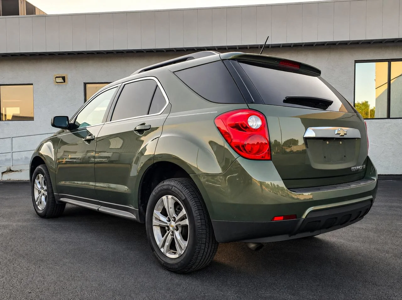 Used 2015 Sea Grass Chevrolet LT w/1LT image 3