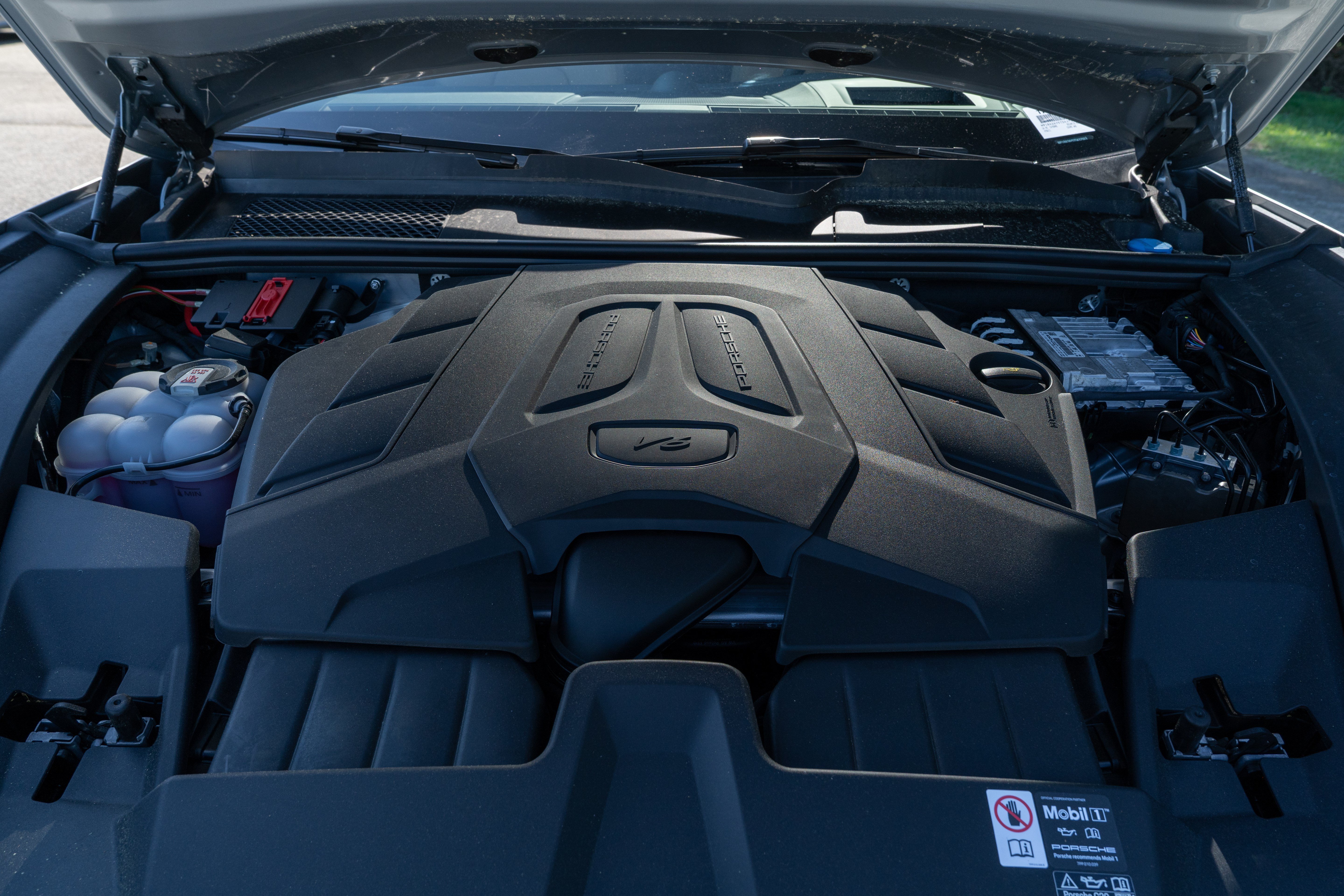2026 Porsche Cayenne Coup Base - Photo 17