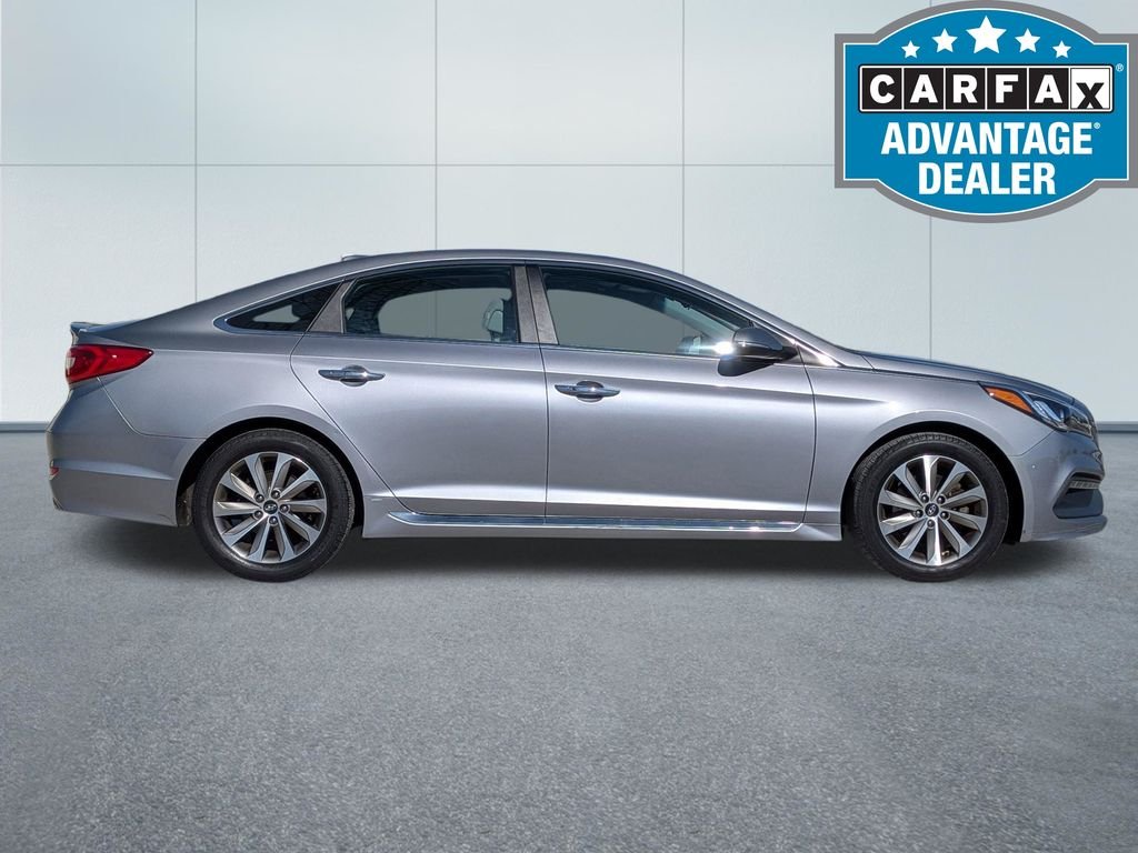 Used 2016 Hyundai Sonata Sport with VIN 5NPE34AF4GH377371 for sale in Tinley Park, IL