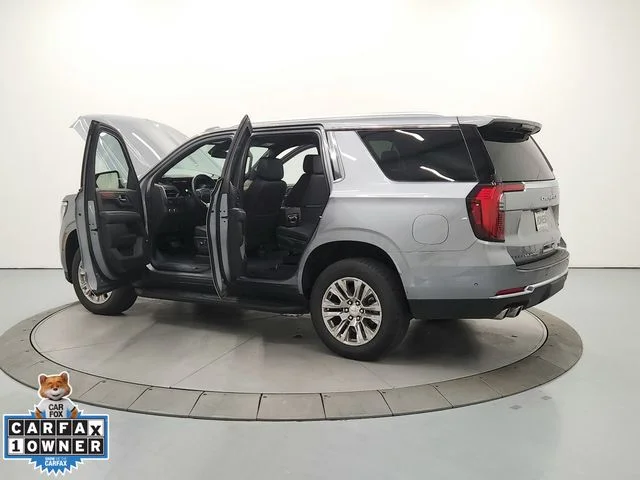 Used 2025 Silver GMC Denali image 14