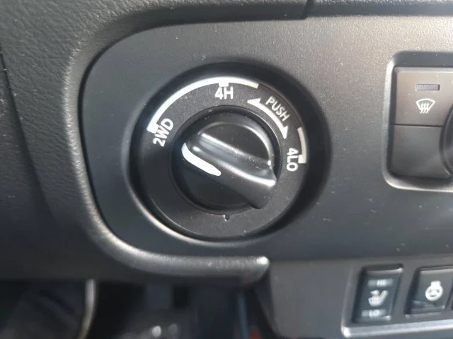 Used 2026 White Nissan PRO-4X image 25
