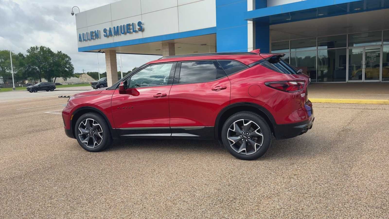 Used 2022 Cherry Red Tintcoat Chevrolet RS image 6