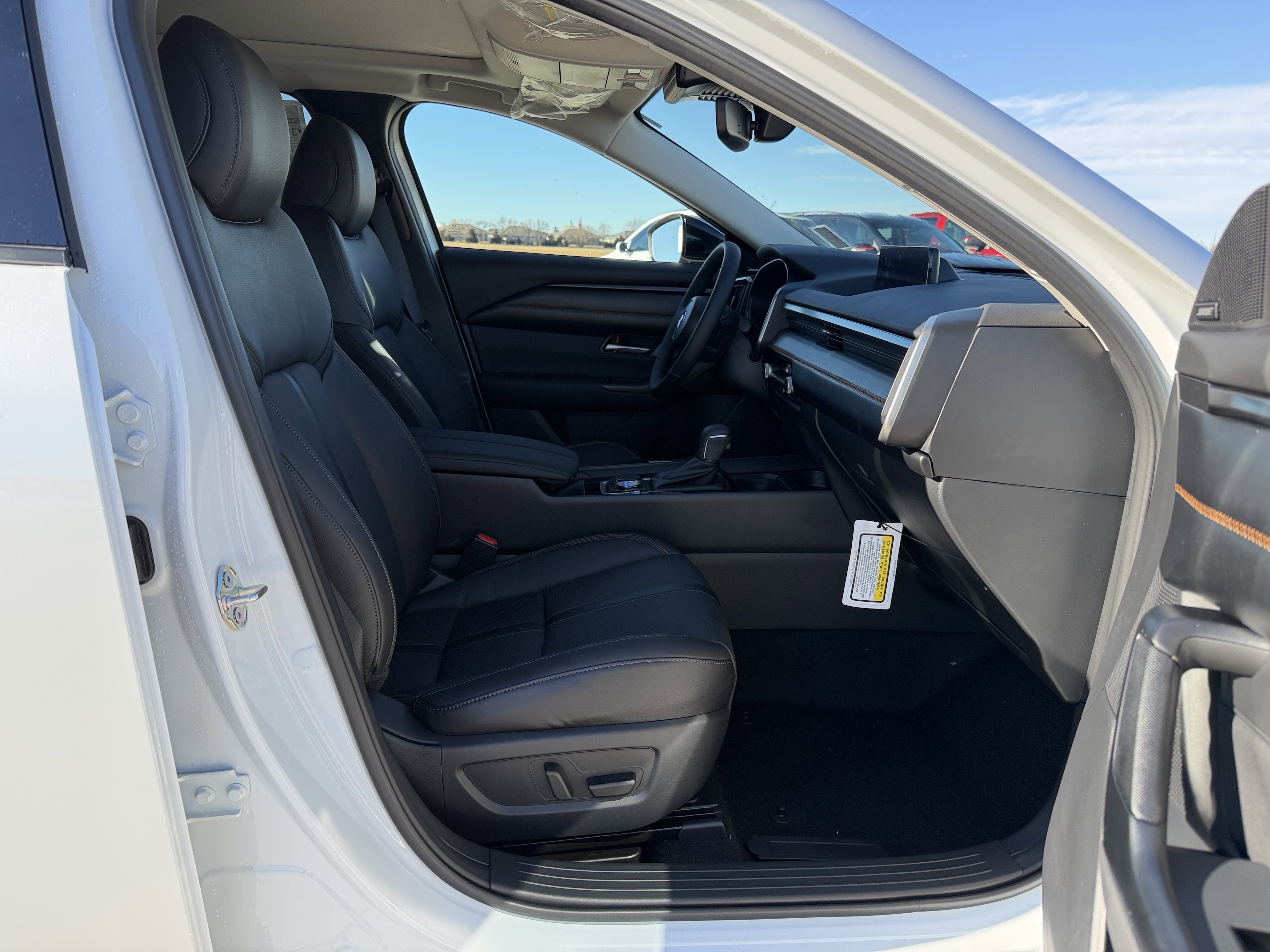 2026 Mazda CX-50 Premium - Photo 16
